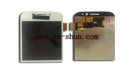 BlackBerry Q20 LCD complete white